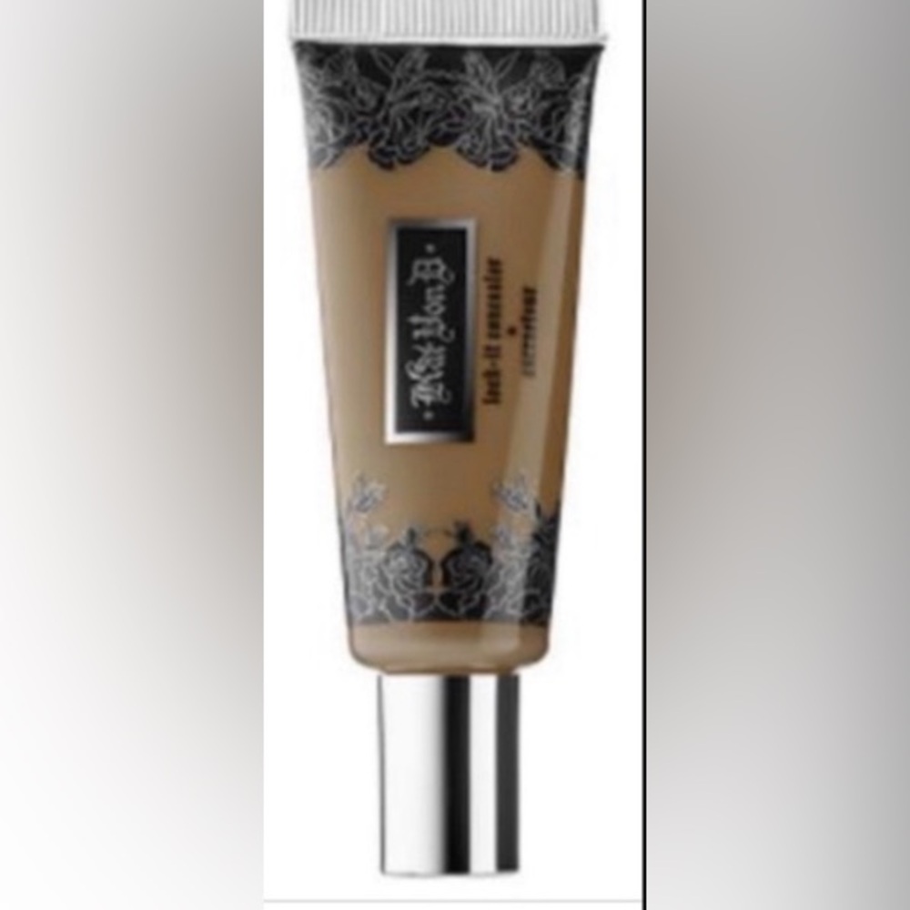 KAT VON D DEEP 38 CONCEALER